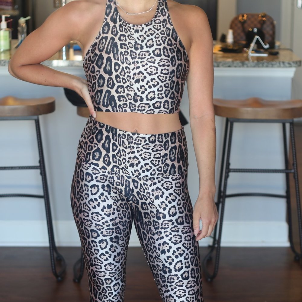 Onzie leggings and matching sports bra